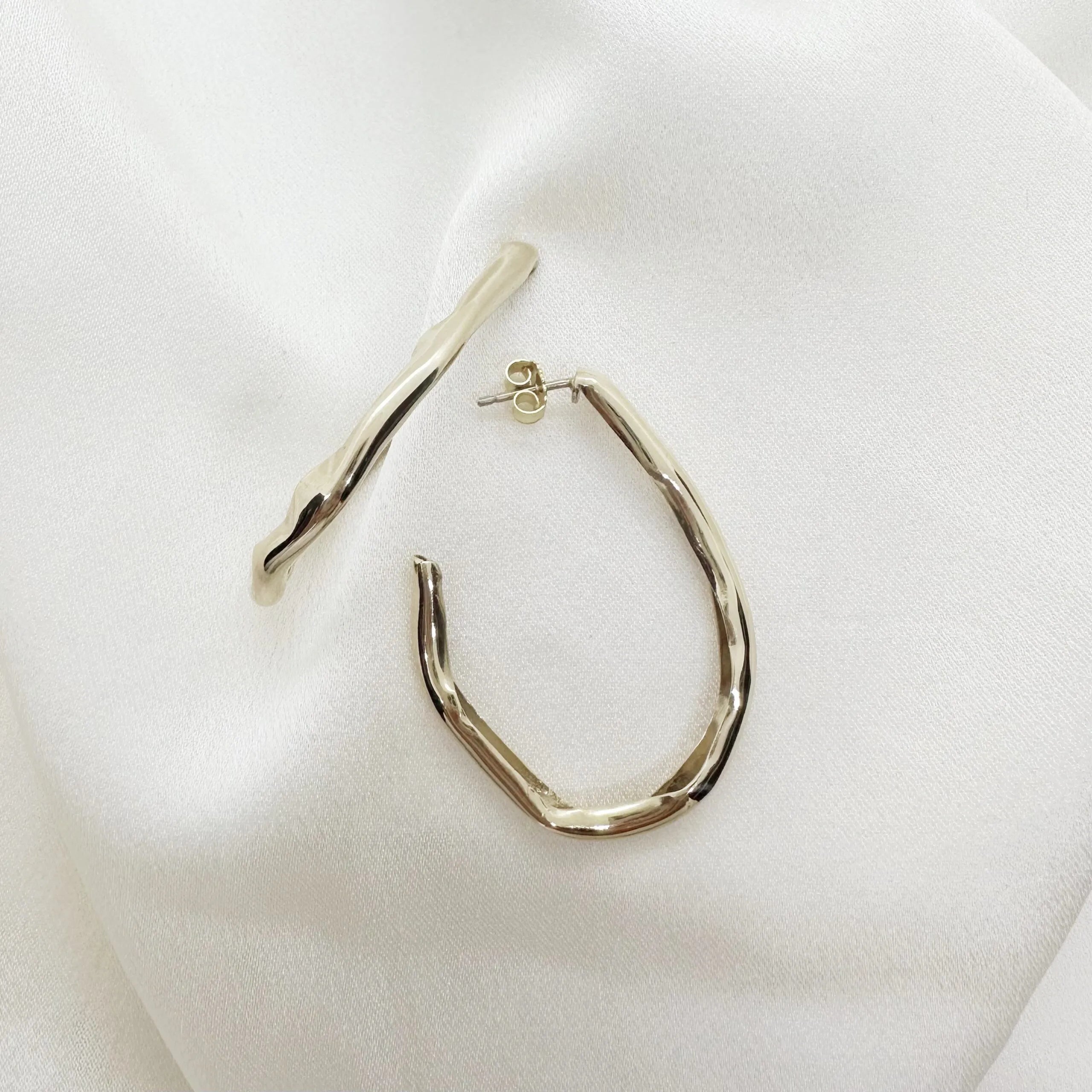Romeo earrings