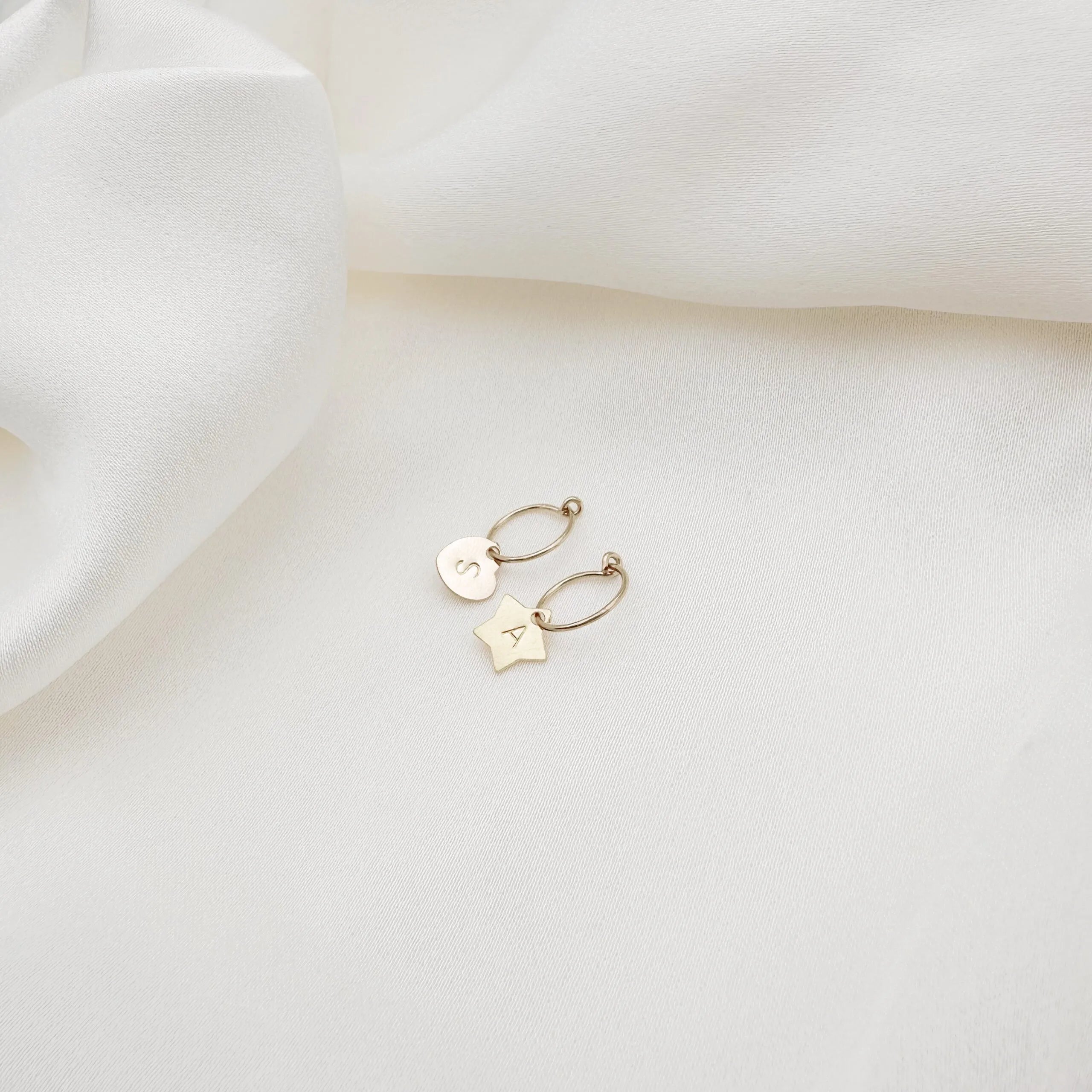 Sm Footprint Earrings