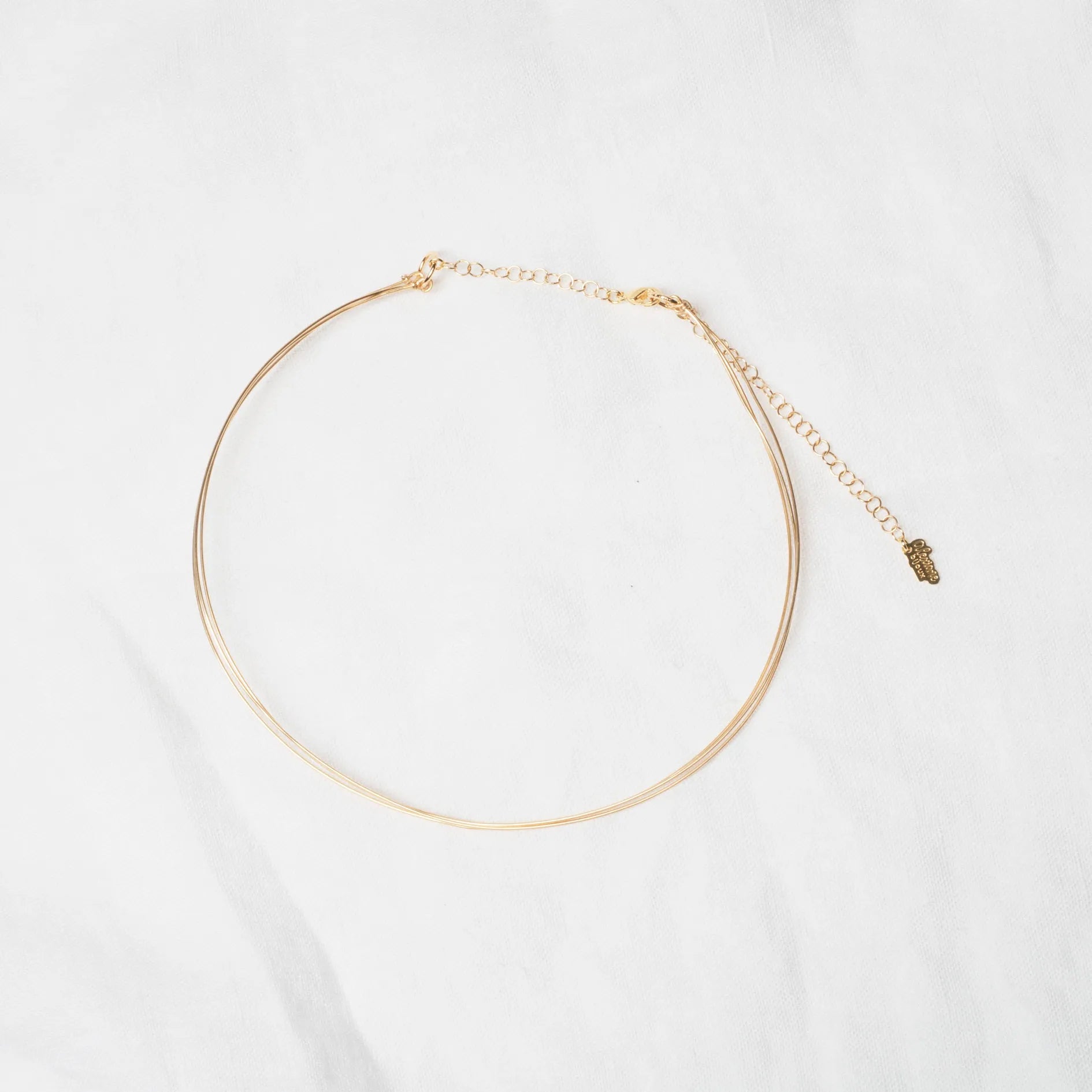 3-strand weekly choker