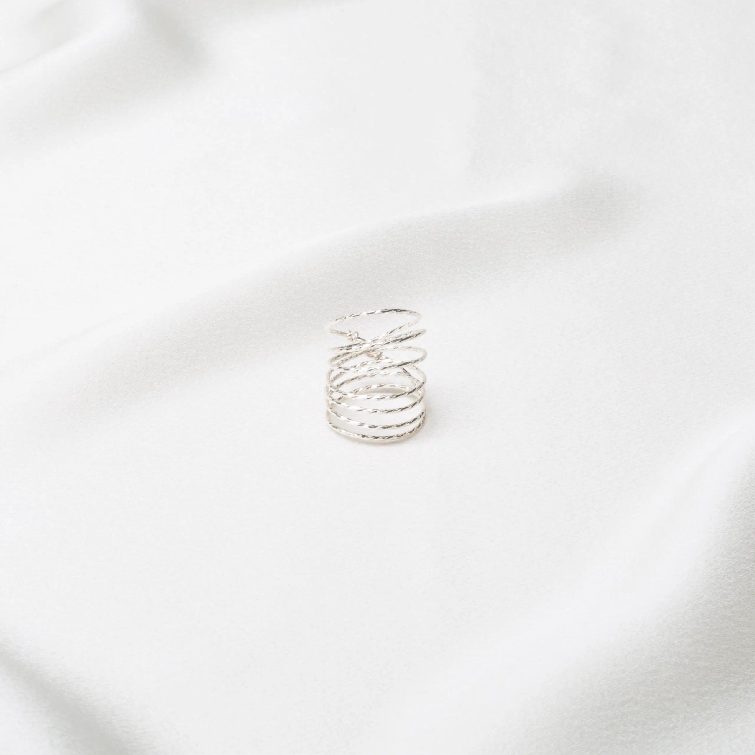 Anillo semanal brillante