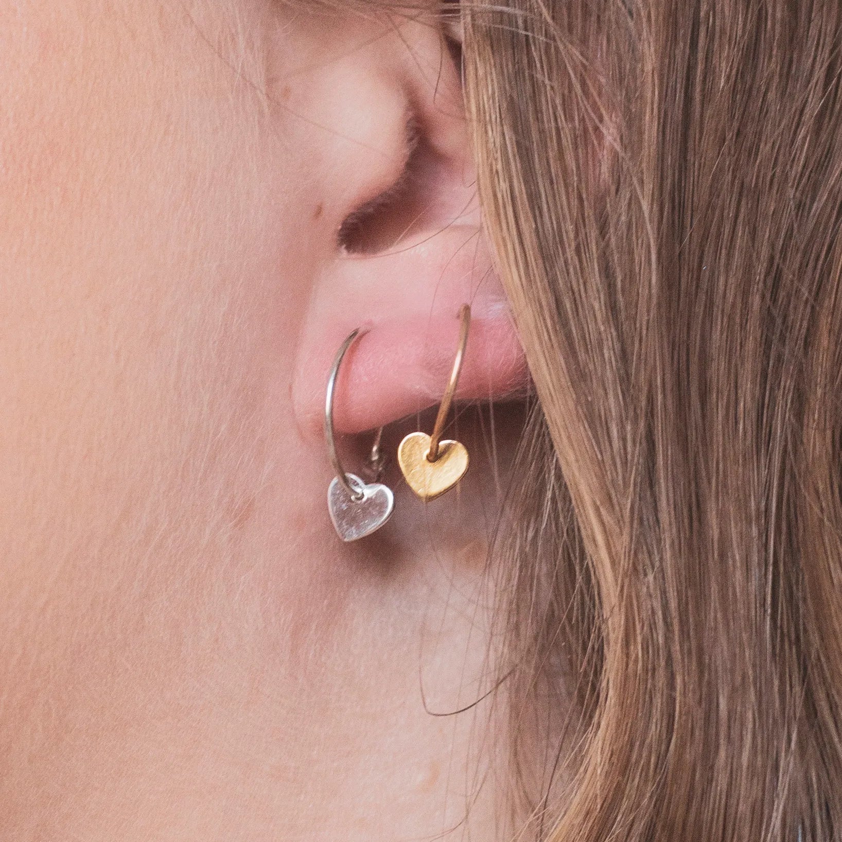 Pendientes de aro con forma de corazón de Minnie