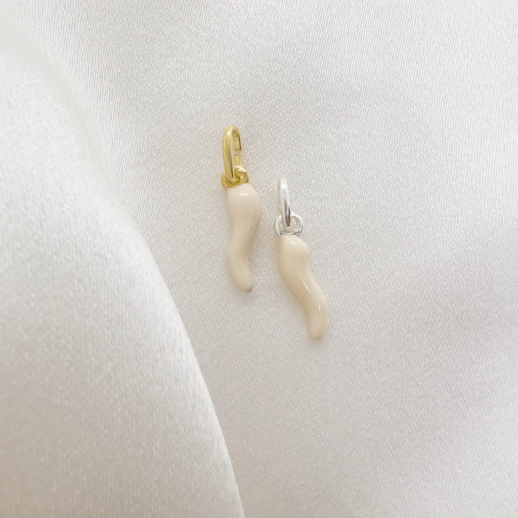 Encantos: El cuerno napolitano “o’curniciello”