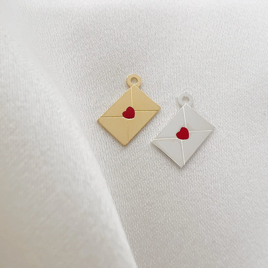 Les charms : L’enveloppe