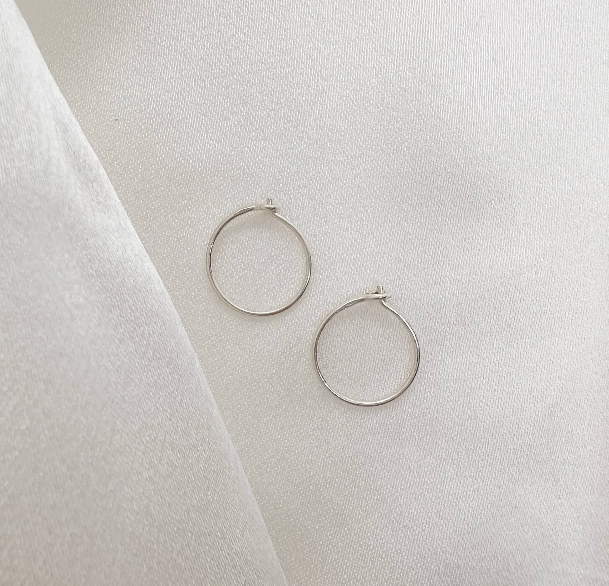 Boucle d’oreille petite créole