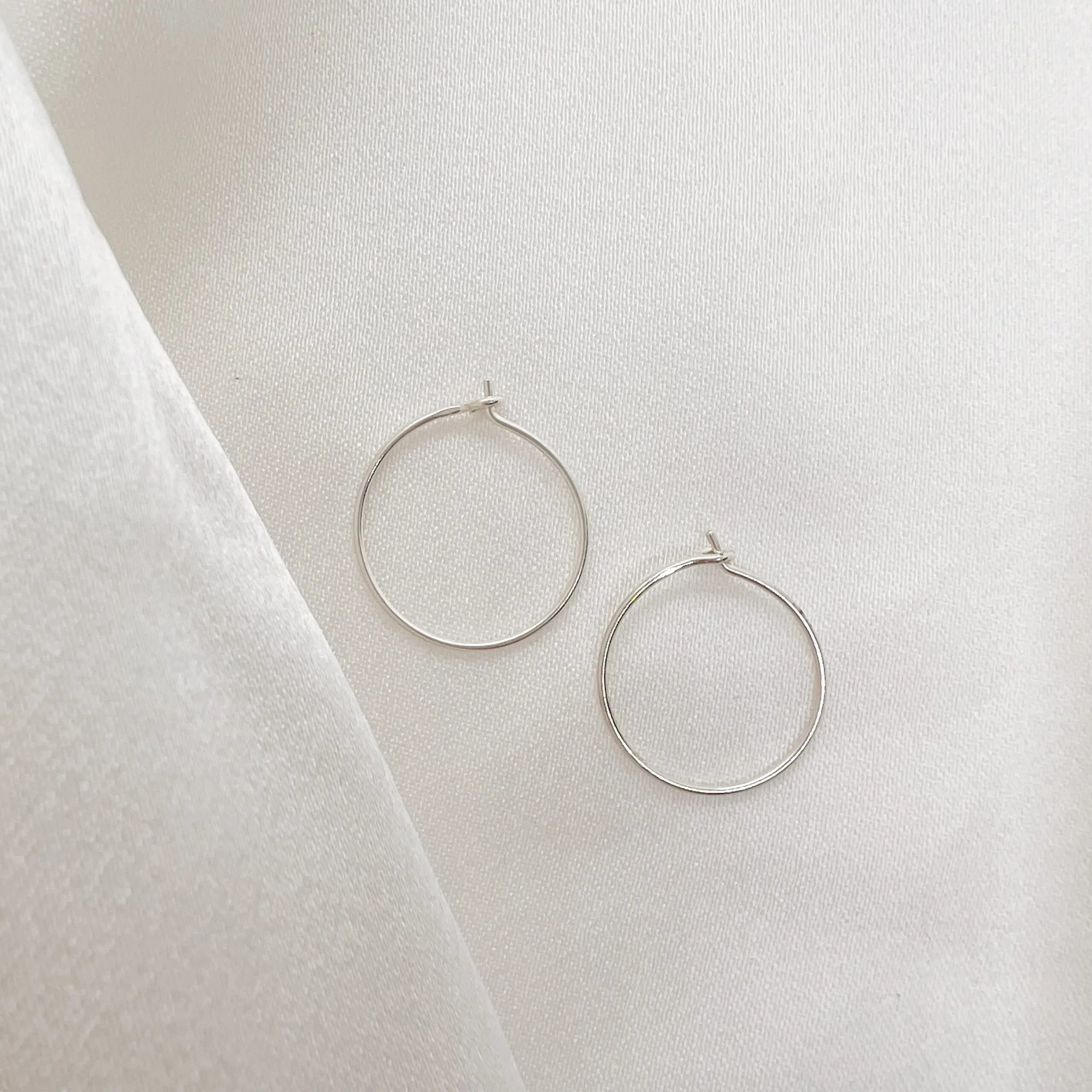 Boucle d’oreille moyenne créole