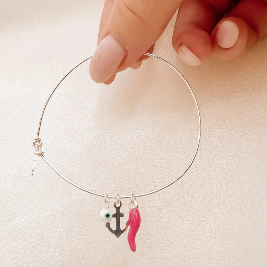 Encantos: El cuerno napolitano “o’curniciello”