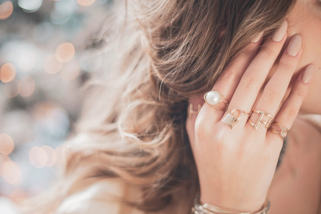 Antoinette Ring