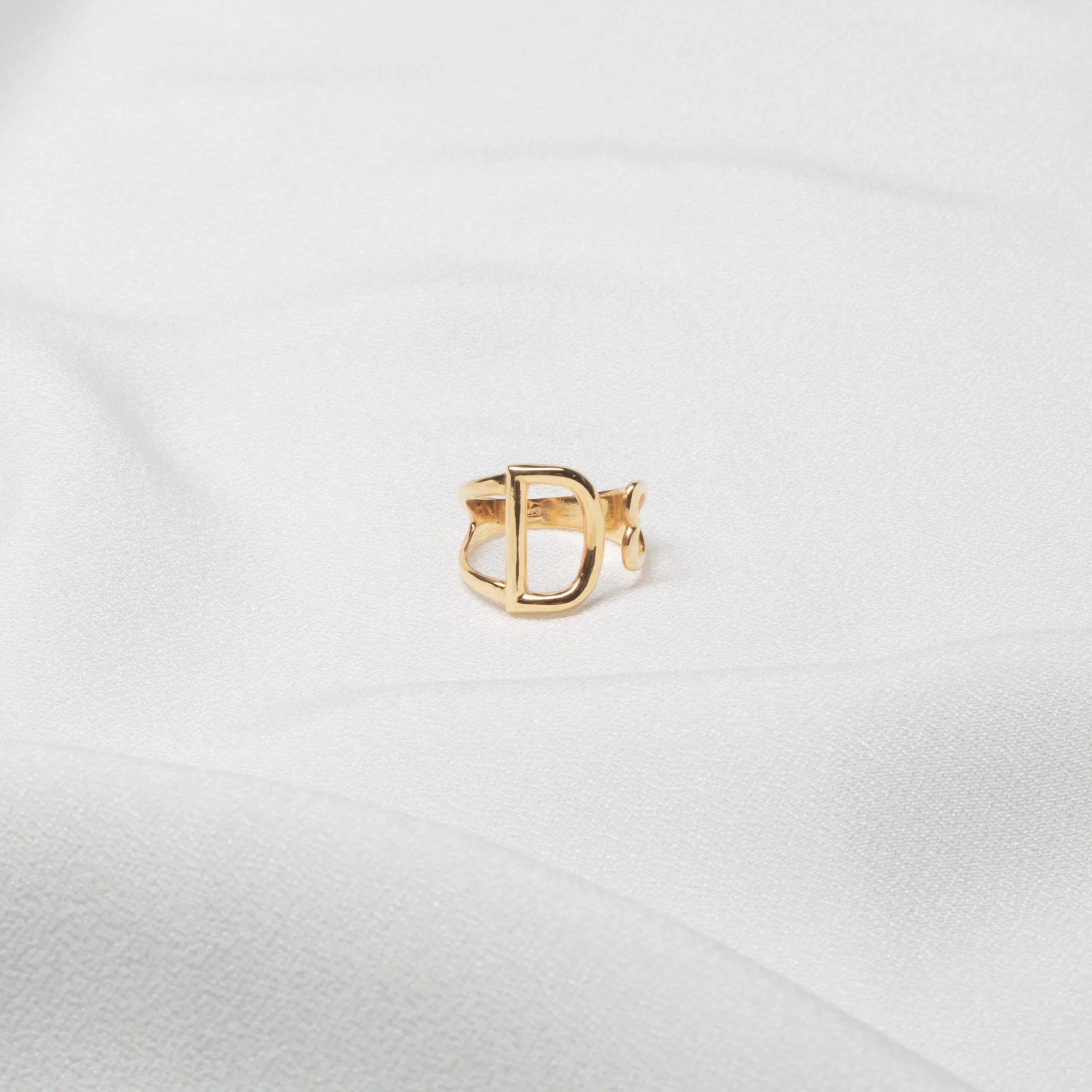 Antoinette Ring