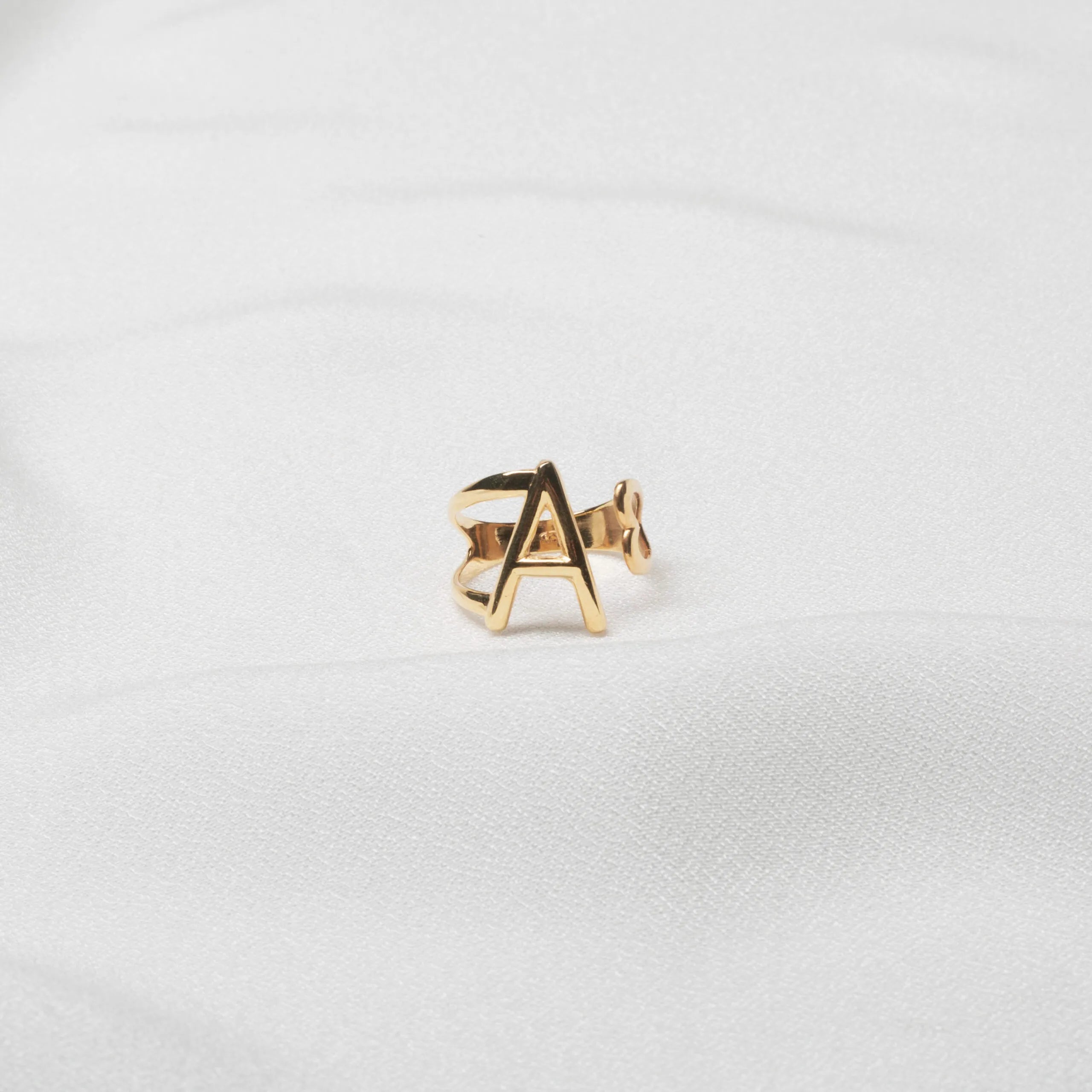 Antoinette Ring