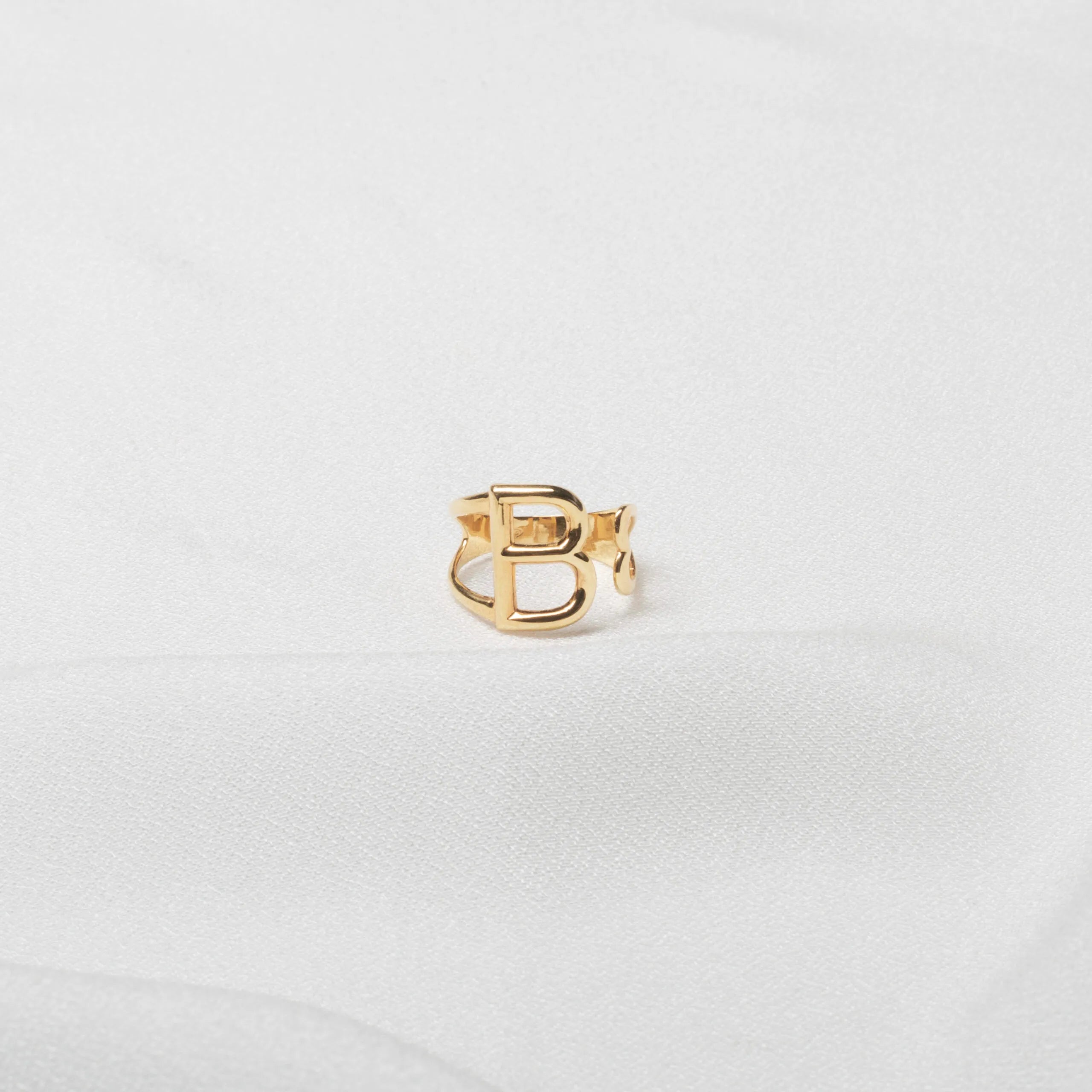 Antoinette Ring