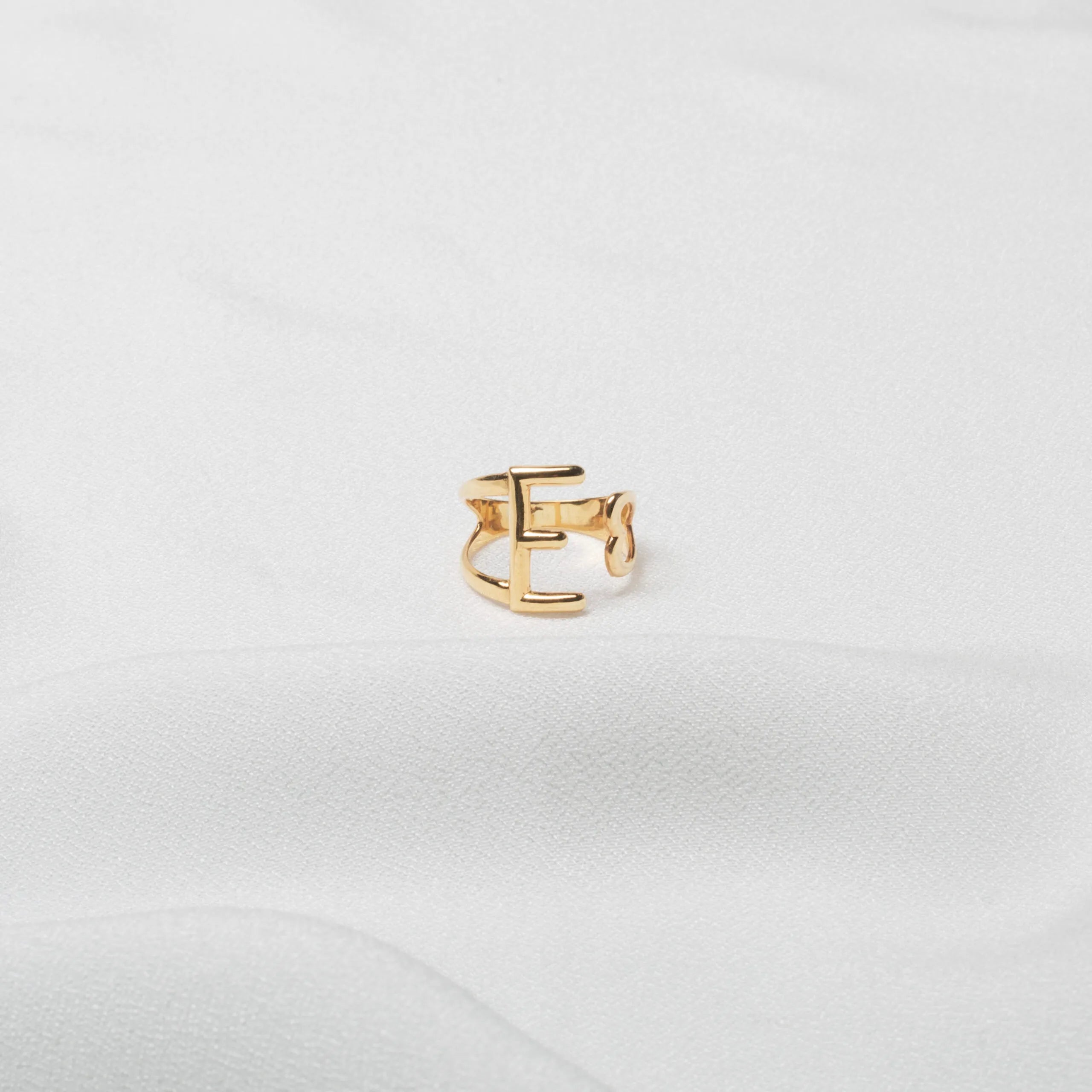 Antoinette Ring