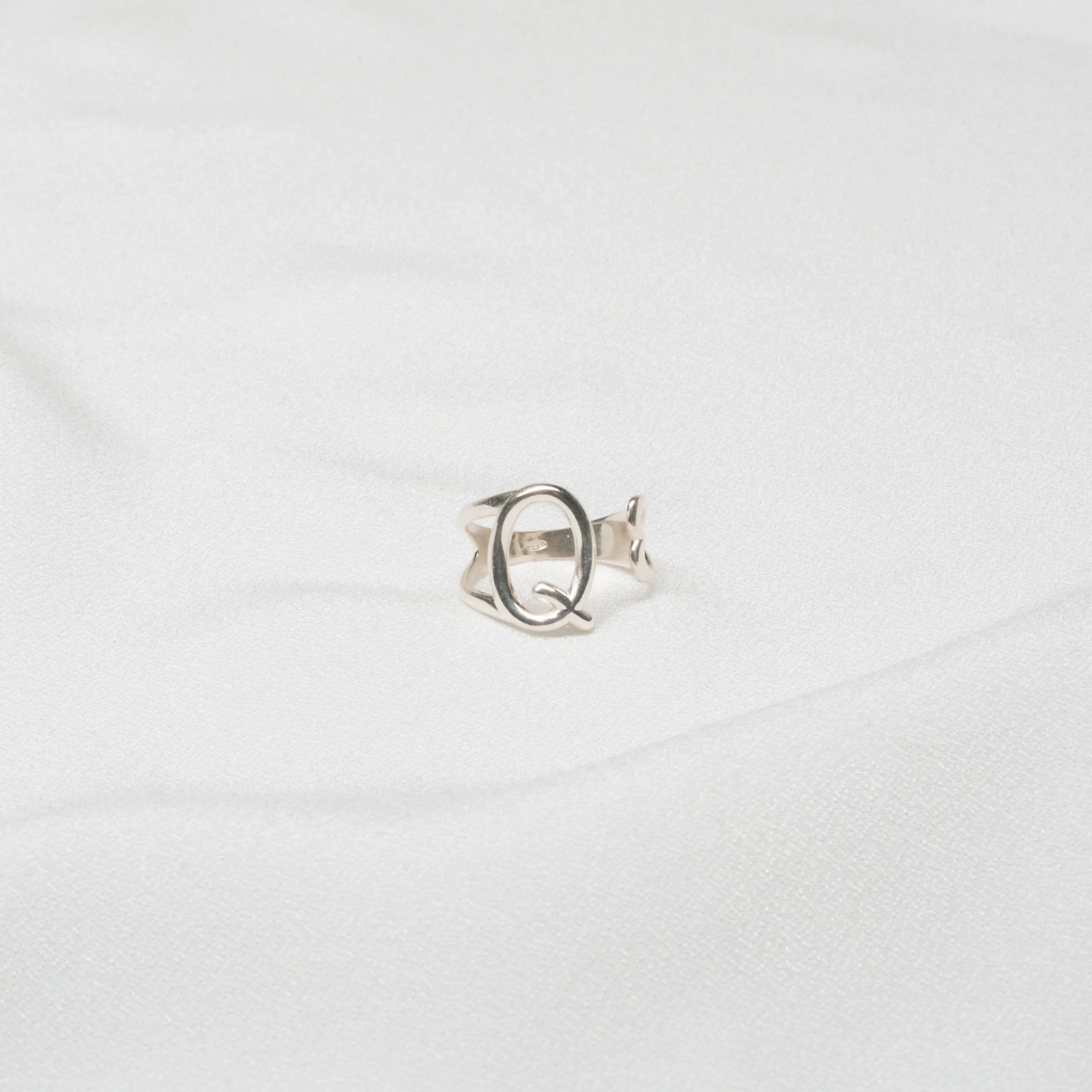 Antoinette Ring