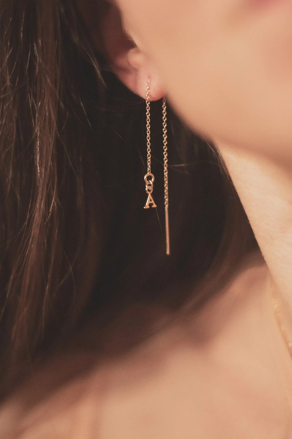Minnie Mouse earring