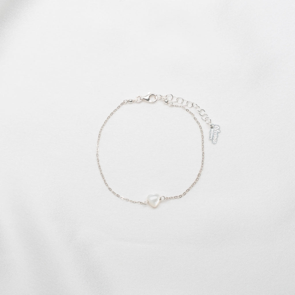 Loving Bracelet 