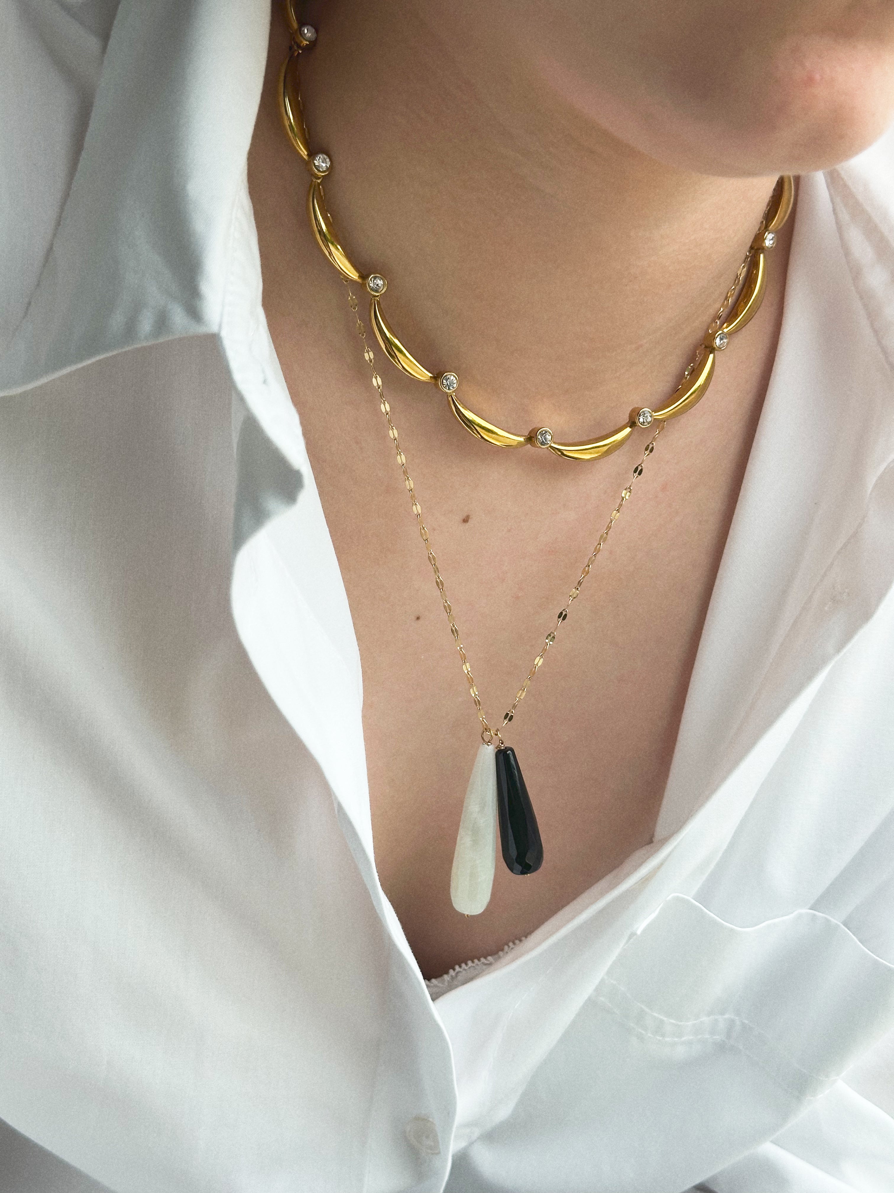 Collier Nera
