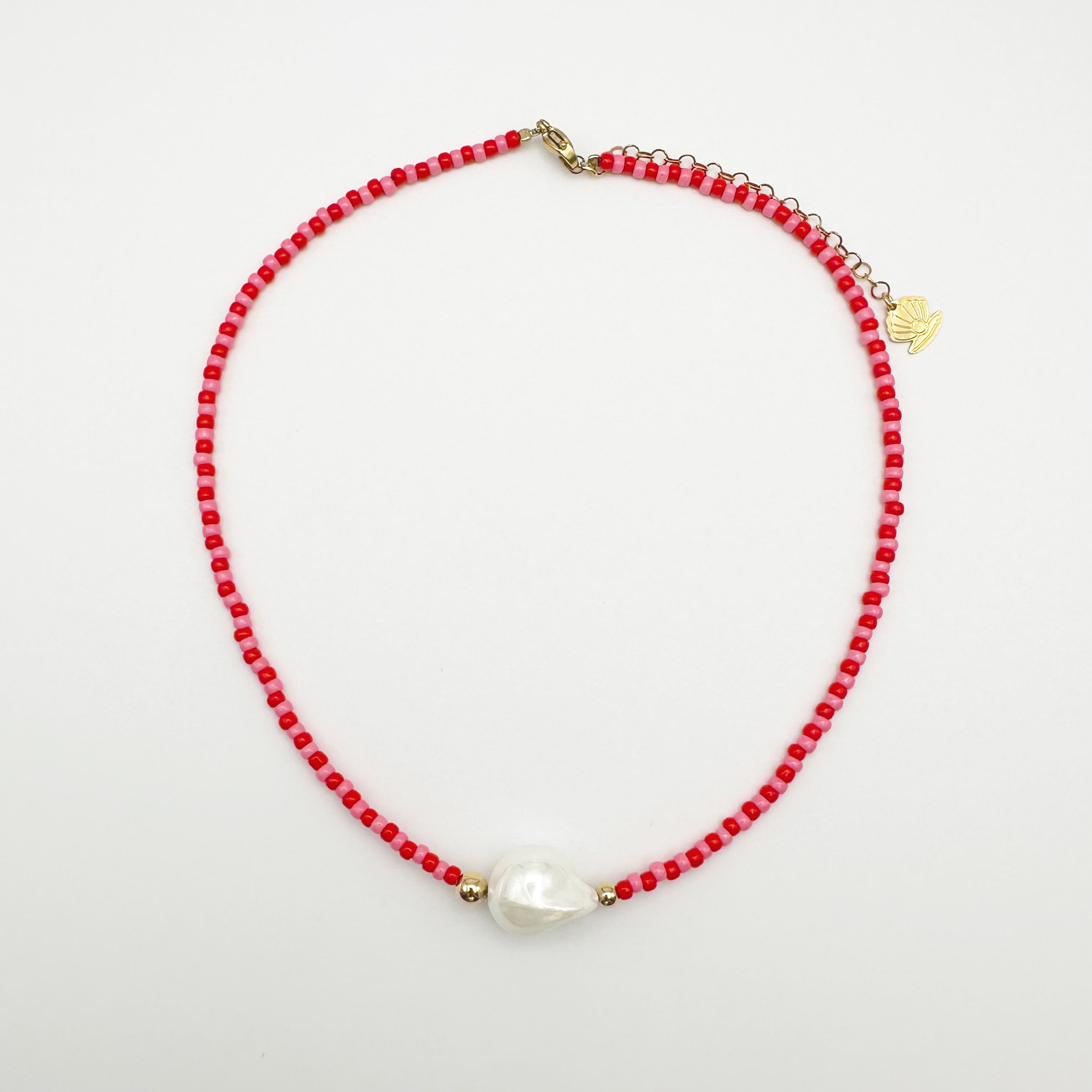 Collar pequeño de granita