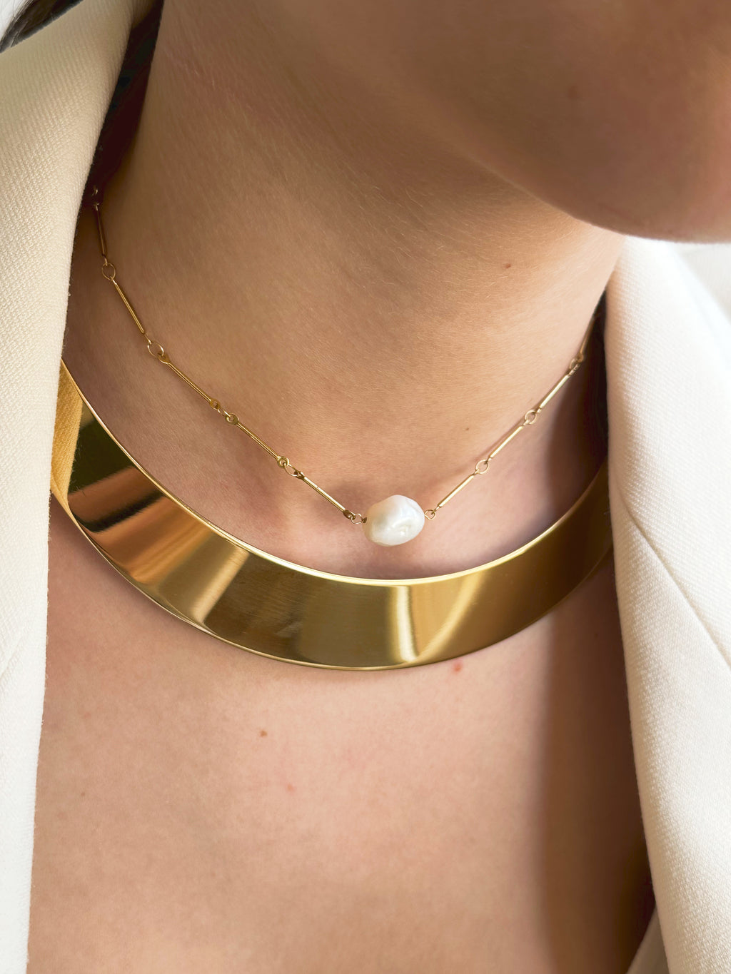 collier AMBER