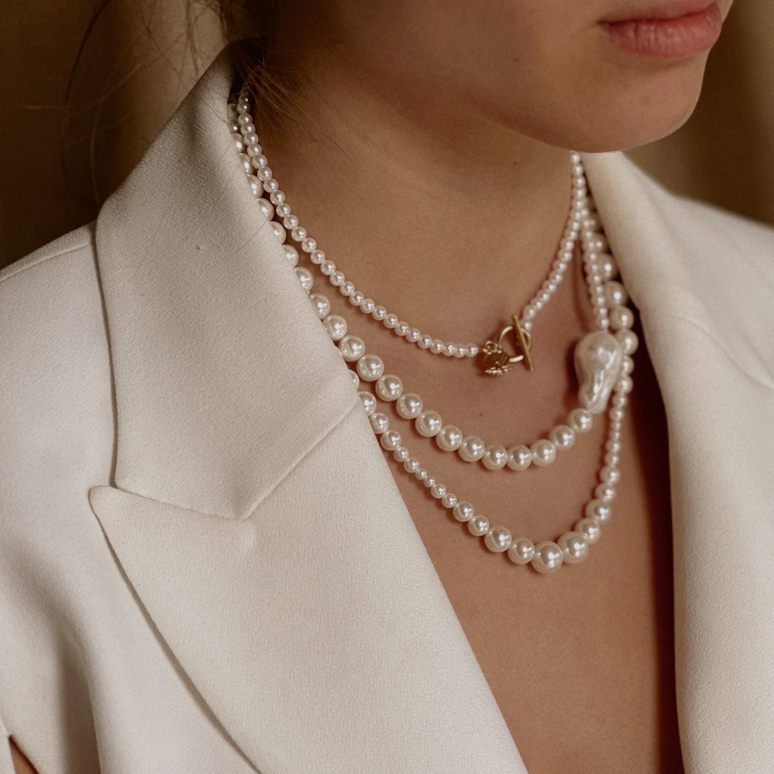 Evidence small necklace