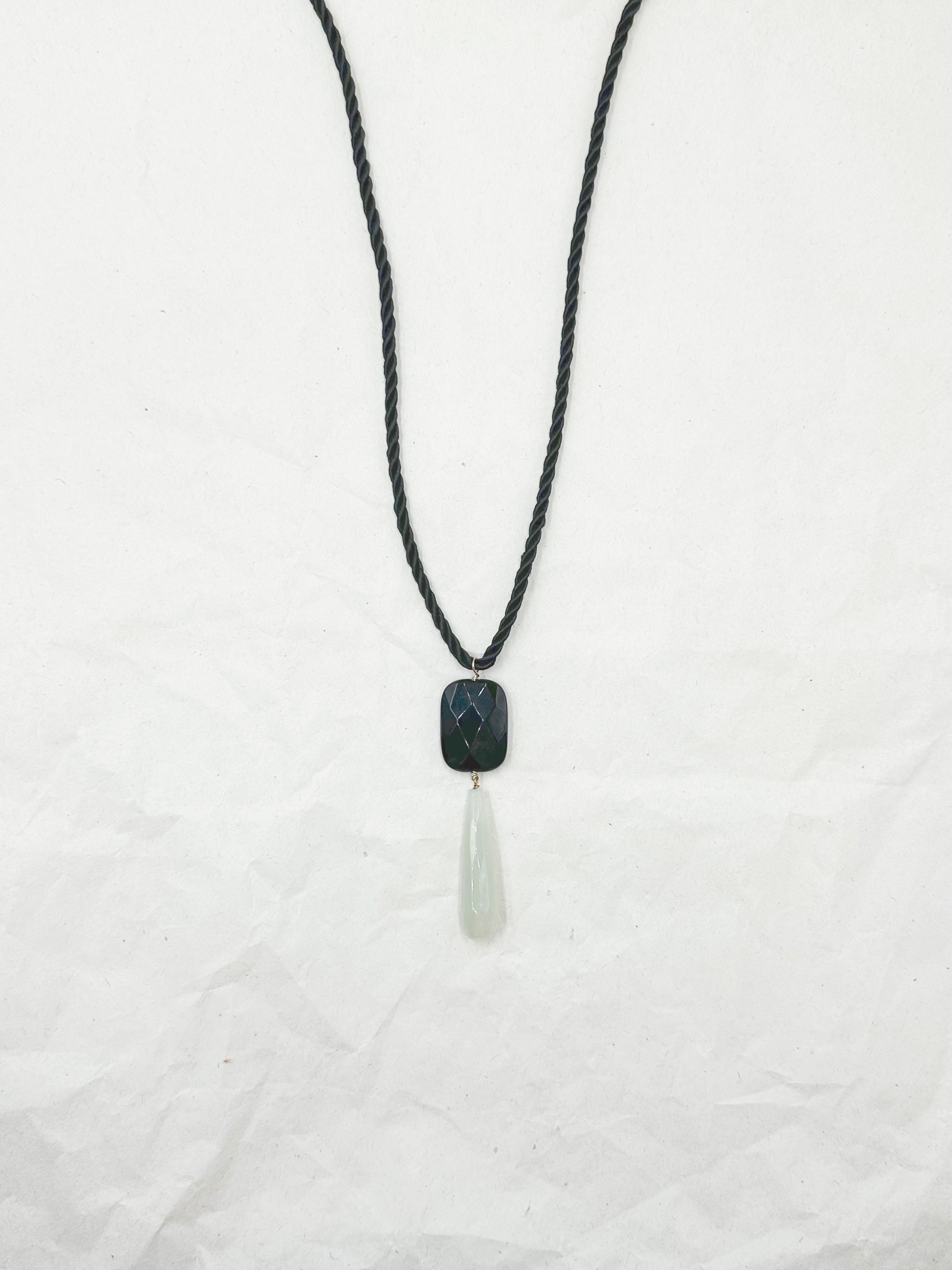 Collier Soie