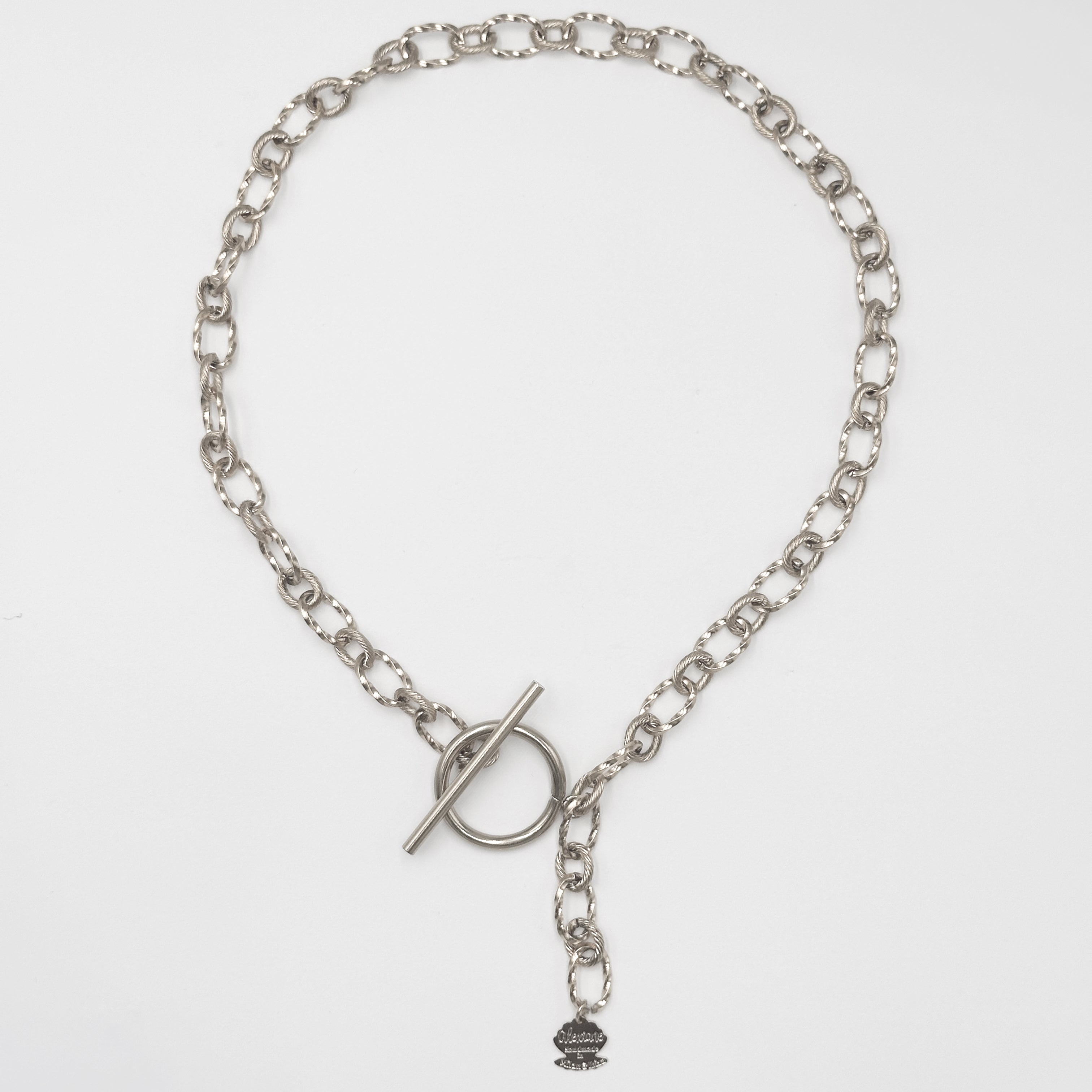 Collar Amira 