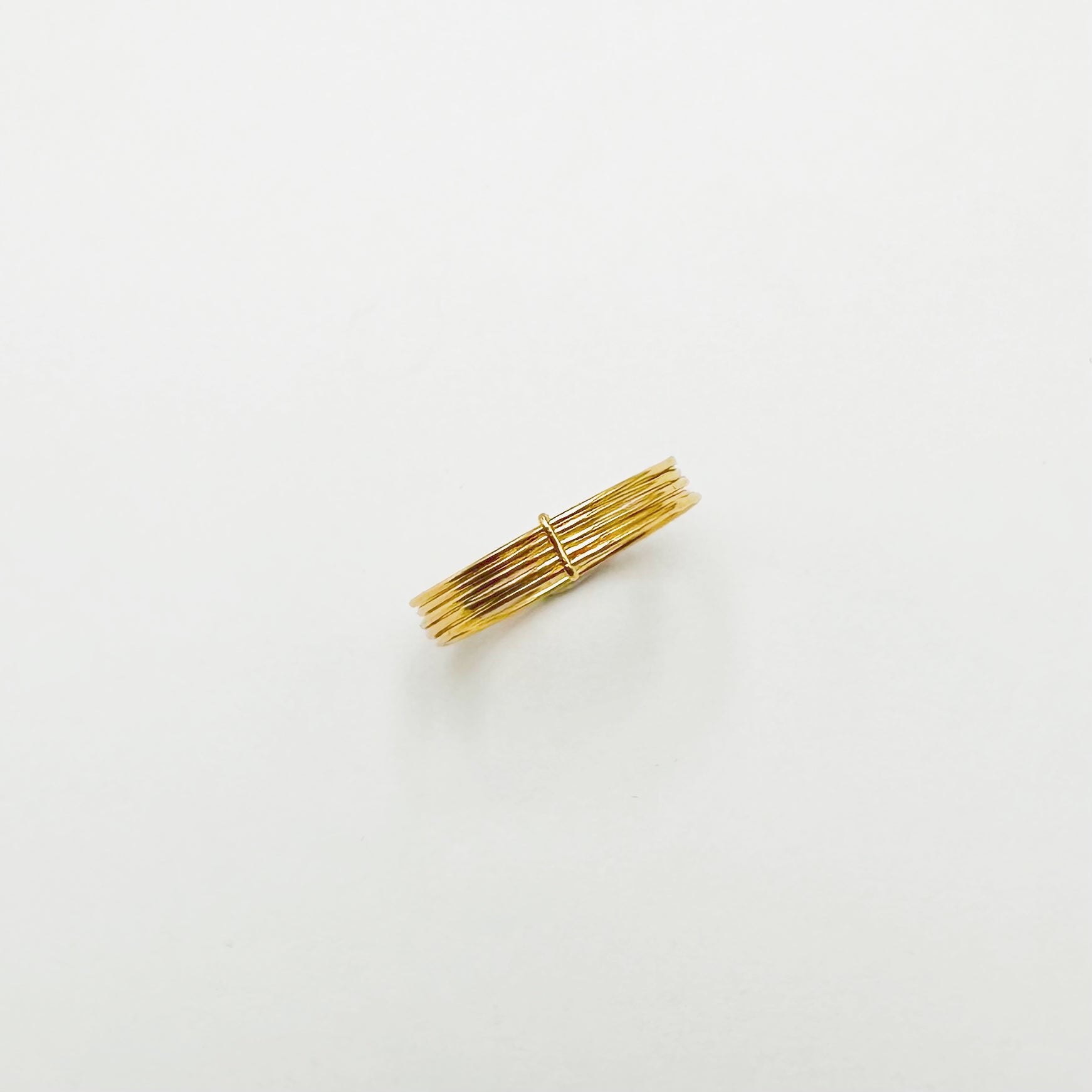 Diva 5 Weekly Ring