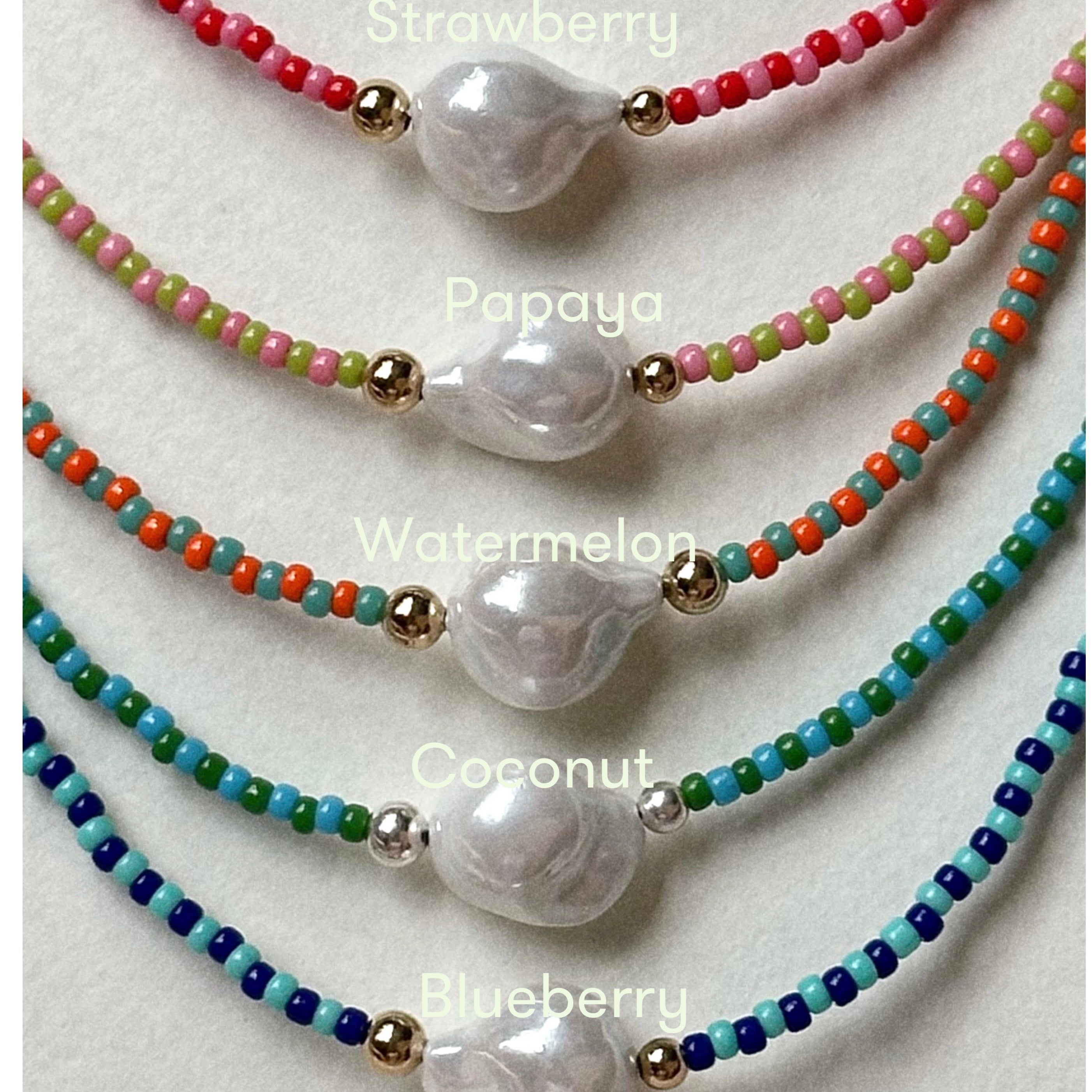 Collar pequeño de granita