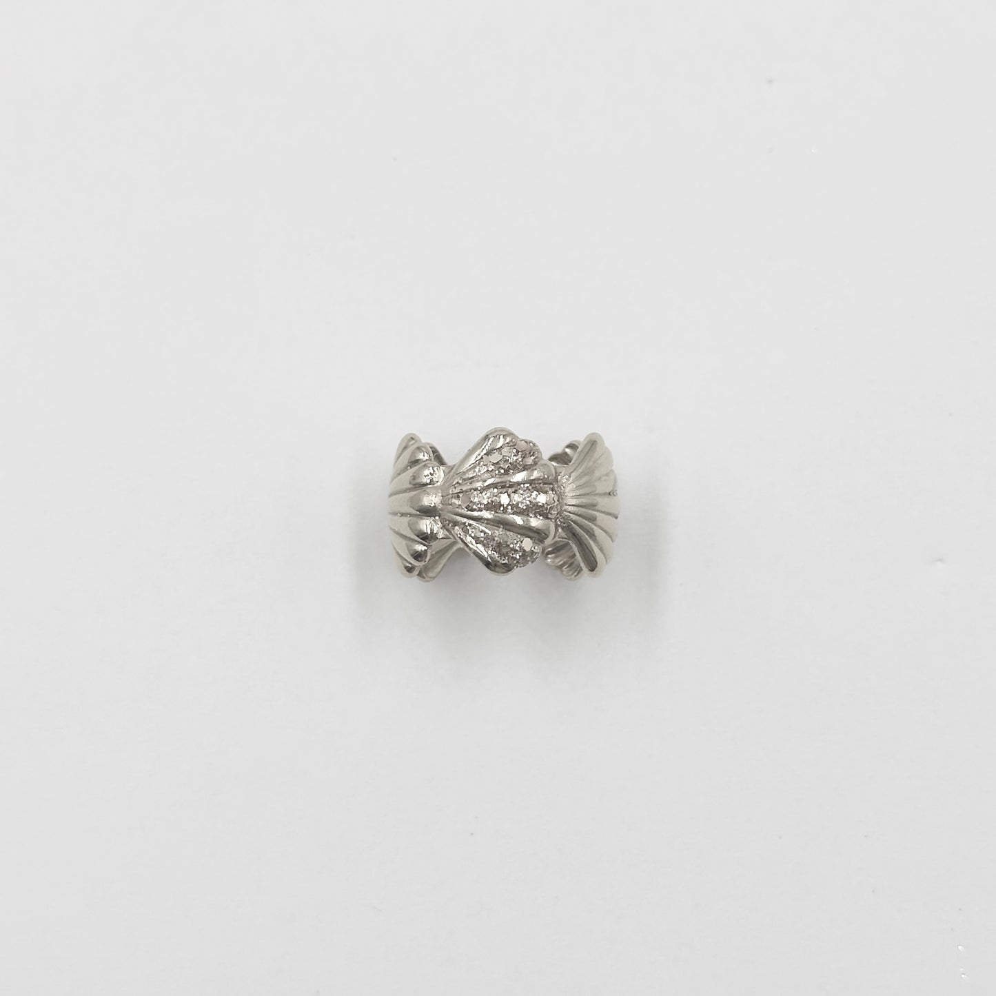Ariel Ring