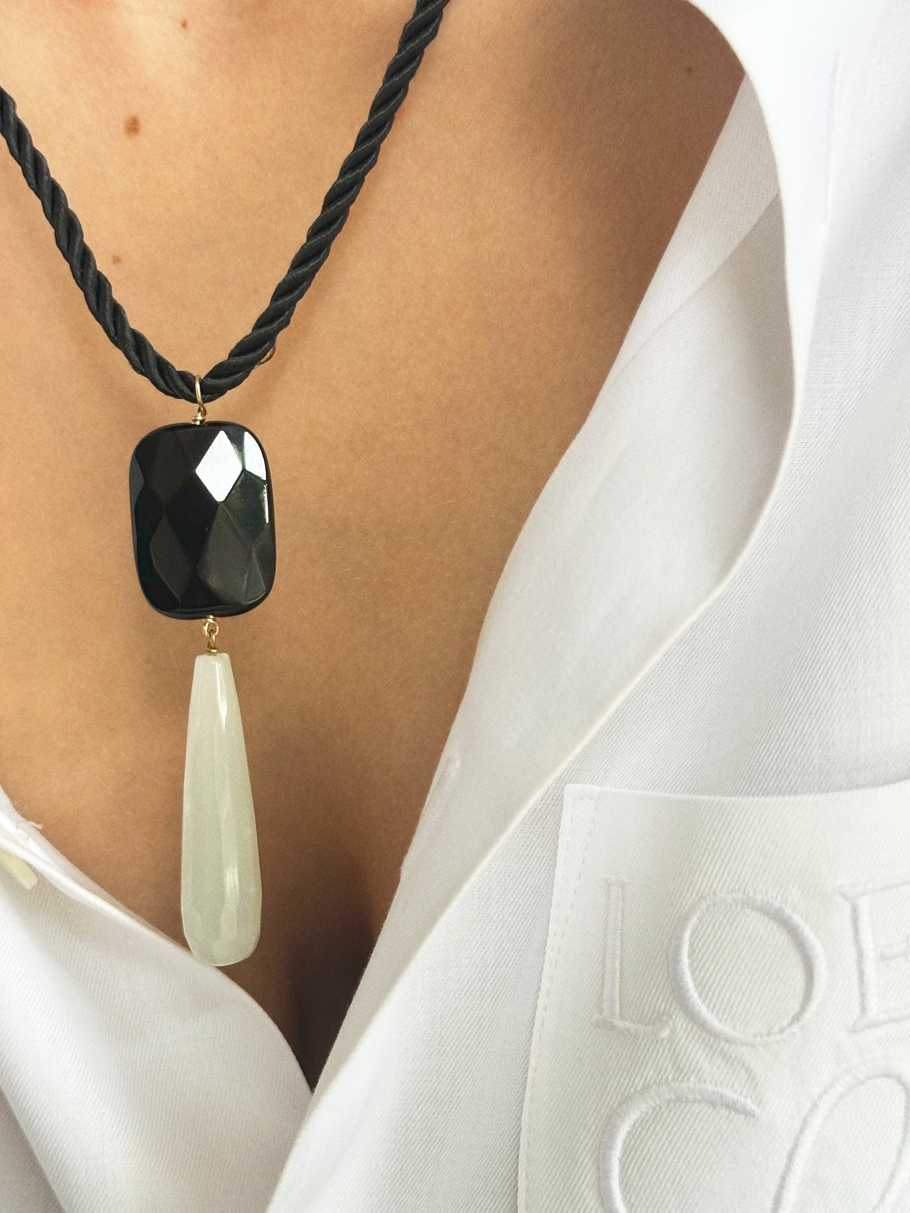 Collier Soie